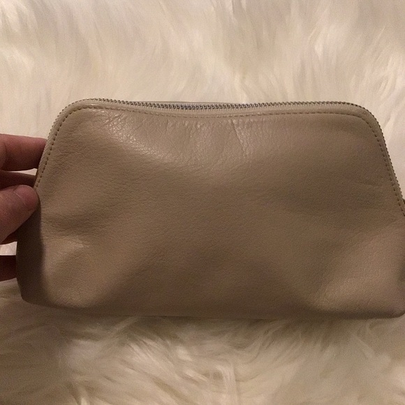 Penhaligon’s Makeup Bag | Leather | NWOT - Picture 3 of 4